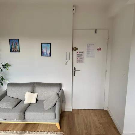 Trinite - Quartier Des Carmes *